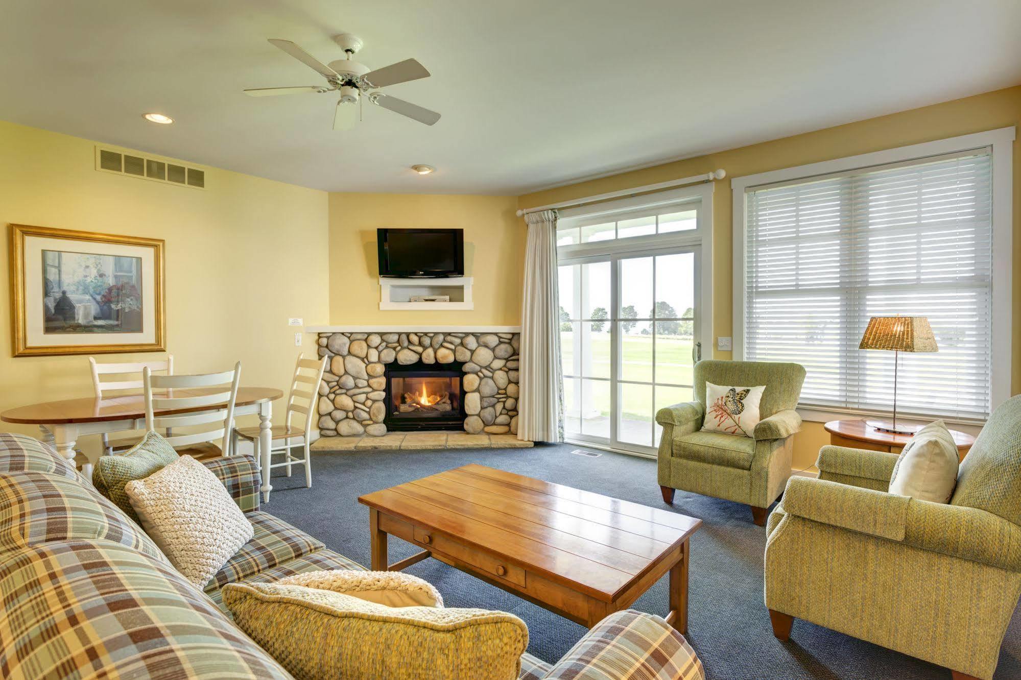 Cottages At Bay Harbor Petoskey Esterno foto